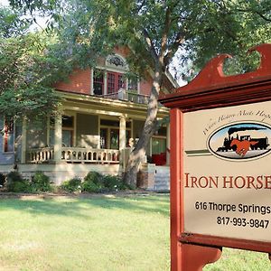 Iron Horse Inn Ґранбері Exterior photo