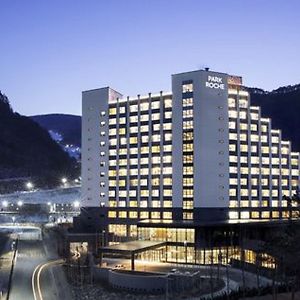 Park Roche Resort & Wellness Чонсон Exterior photo