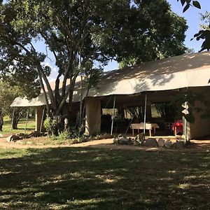 Готель Jackleberry Safaris Масаї-Мара Exterior photo