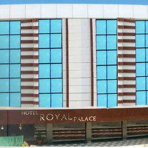 Hotel Royal Palace Порт-Блер Exterior photo