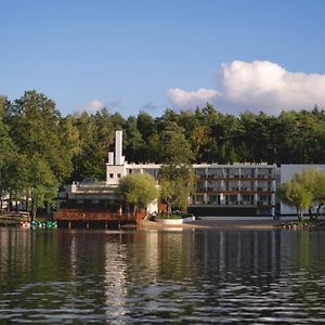 Hotel Bialy Скоженцин Exterior photo