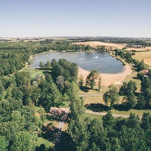 Готель Terres De France - Moncontour Active Park Exterior photo