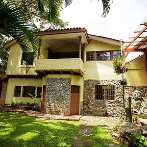 Готель Casa De Piedra Escazu Сан-Хосе Exterior photo