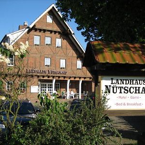 Bed and Breakfast Landhaus Nutschau Бад-Ольдесло Exterior photo