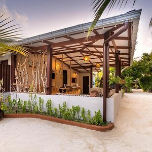 Holiday Village Retreat Bodufolhudhoo Exterior photo