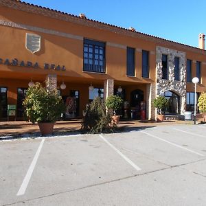 Hotel Canada Real Вільяльпандо Exterior photo