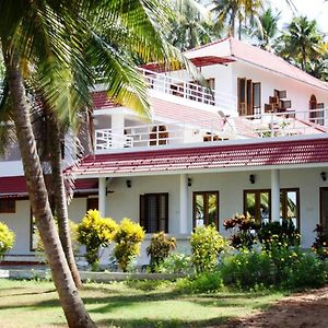 Ashirvad Homestay, Ashtamudi Lake, Коллам Exterior photo