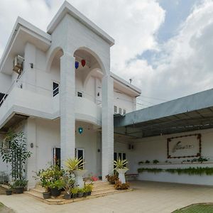 Готель Reddoorz Syariah Near Museum Tsunami Aceh 2 Geutieue Exterior photo