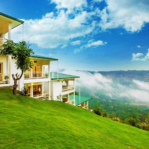 Готель The Wind Munnar Chinnakanal Exterior photo