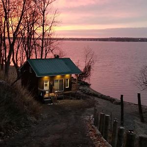 Вілла Maison Sur La Plage Grenville-Sur-La-Rouge Exterior photo