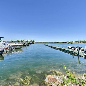 Home With Patio, 2 Blocks To St Lawrence River Клейтон Exterior photo