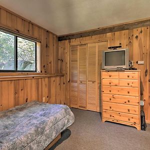 Cabin With 3 Acres, Tennis Courts By 4 Ski Mtns Sandisfield Exterior photo
