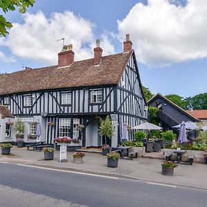 The Bell Inn Ньюмаркет Exterior photo