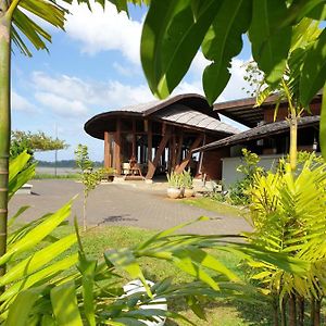 Houttuyn Wellness River Resort Парамарибо Exterior photo