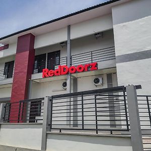 Reddoorz Syariah Near Universitas Syiah Kuala Aceh Lamnyong Exterior photo