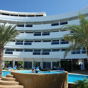 Готель Sunsol Caribbean Beach Playa El Agua Exterior photo