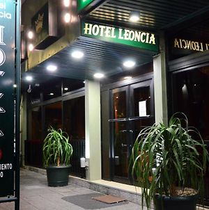 Hotel Leoncia Колонія-дель-Сакраменто Exterior photo
