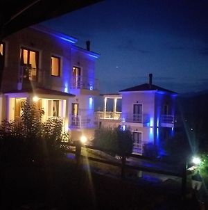 Epavlis Meteora Suites Hotel Каламбака Exterior photo