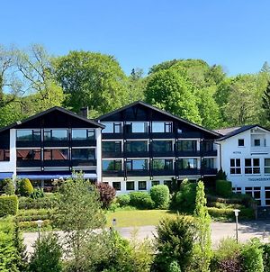 Hotel Schloss Berg Берґ-ам-Штарнберґер-Зе Exterior photo