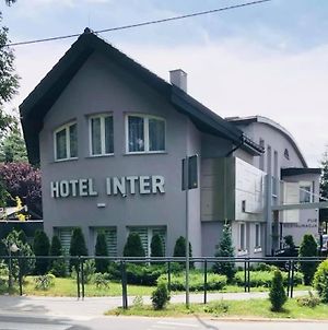 Hotel Inter Бєлани-Вроцлавскє Exterior photo