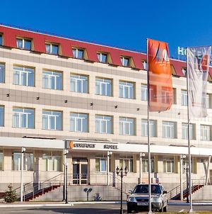 Comfort Hotel Новосибірськ Exterior photo