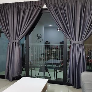 Апартаменти Le Pavillion Puchong By Widebed Upto 6Pax Куала-Лумпур Exterior photo