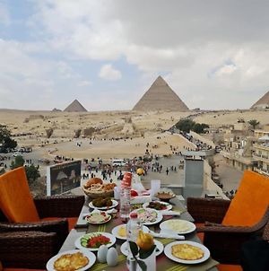 Hayat Pyramids View Hotel Каїр Exterior photo