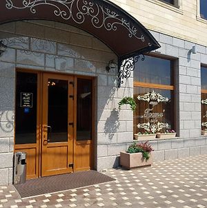 Gosti Hotel Краснодар Exterior photo