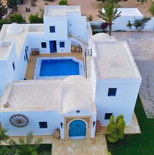 Villa Jasmin Хумт-Сук Exterior photo