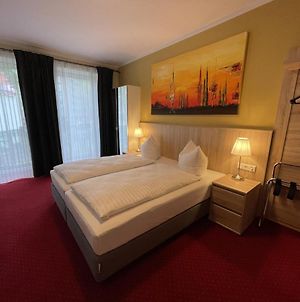 Select Premium Hotel & Apartments Дюссельдорф Exterior photo