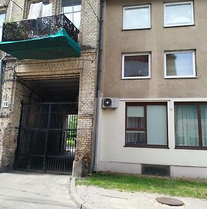 Апартаменти Apartamentai 555 Вільнюс Exterior photo