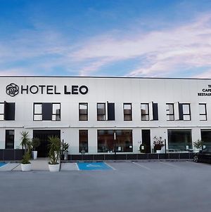 Hotel Leo Монестеріо Exterior photo