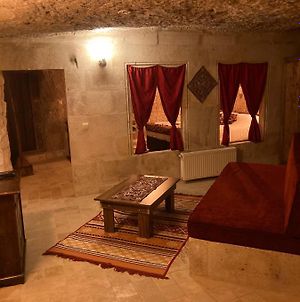 Bed and Breakfast Monte Cappa Cave House Урґюп Exterior photo