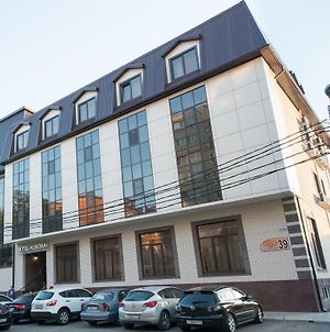 Avrora Hotel Краснодар Exterior photo