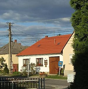 Апартаменти Bozsoki Piheno Exterior photo