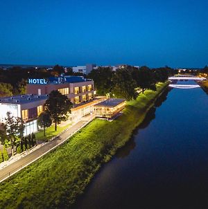 Hotel River Нітра Exterior photo