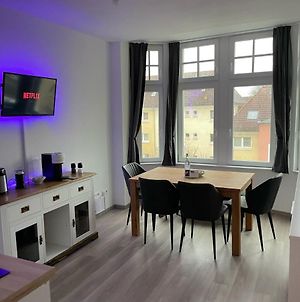 Ps5+55 Zoll 4K Fernseher - Gaming Apartment Дортмунд Exterior photo