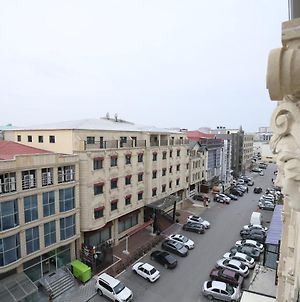 Altus Hotel Баку Exterior photo