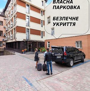 Etude Hotel Львів Exterior photo