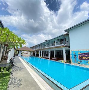 Alia Residence Business Resort Лангкаві Exterior photo