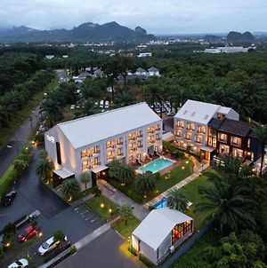 The Chill At Krabi Hotel Exterior photo