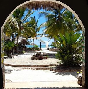 Waikiki Resort Zanzibar Пвані-Мчангані Exterior photo