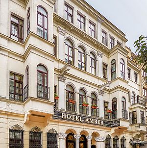 Amber Hotel & Spa Стамбул Exterior photo