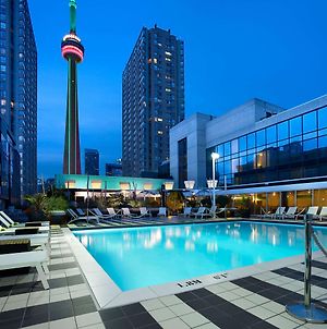 Готель Radisson Blu Downtown Торонто Exterior photo