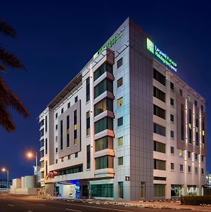 Holiday Inn Express Dubai, Jumeirah, An Ihg Hotel Exterior photo