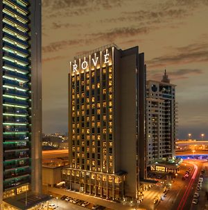 Готель Rove Dubai Marina Exterior photo