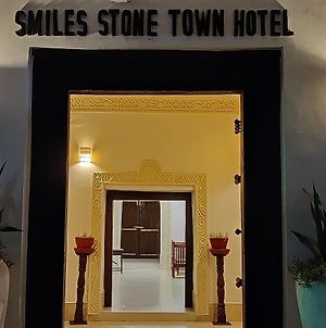 Smiles Stone Town Hotel Занзібар Exterior photo
