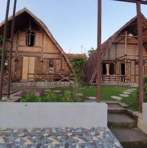 Готель Kampung Istal Богор Exterior photo