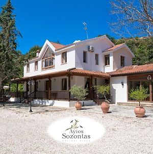 Ayios Sozontas Villa - The Ideal Getaway Пафос Exterior photo