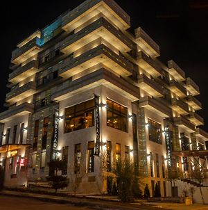Готельно-ресторанний комплекс Каскад Харків Exterior photo